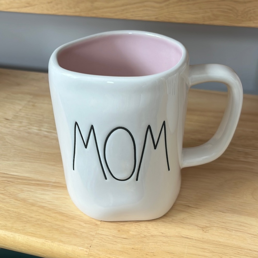 Rae Dunn Mug MOM